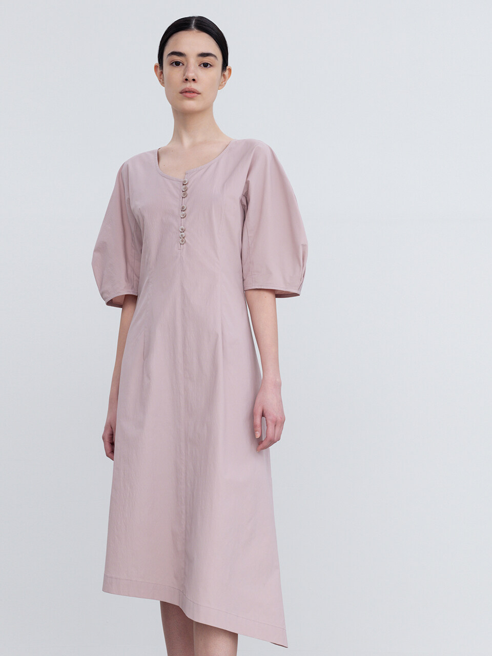 RE RHEE Balloon Sleeve Asymmetric Hem Dress