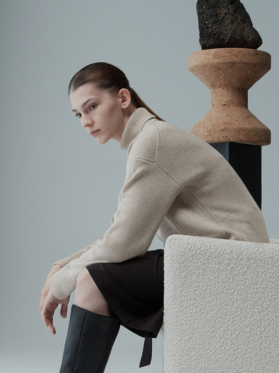 RE RHEE Cashmere Blend Turtleneck Sweater_Beige