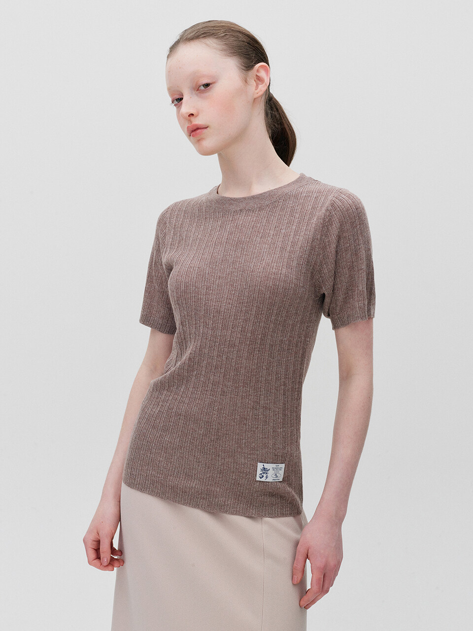 RE RHEE Cuff Sleeve Pleated Top_Cocoa