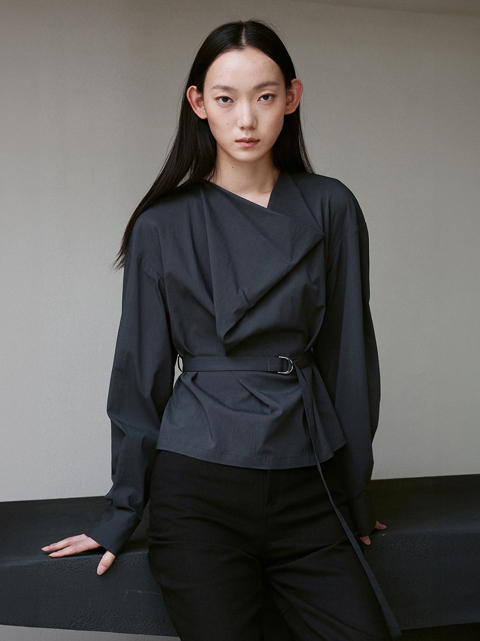 RE RHEE DRAPED NECK BELTED BLOUSE