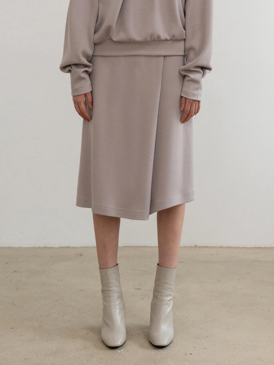 RE RHEE ELASTIC WAIST DIAGONAL PANEL MIDI SKIRT BEIGE