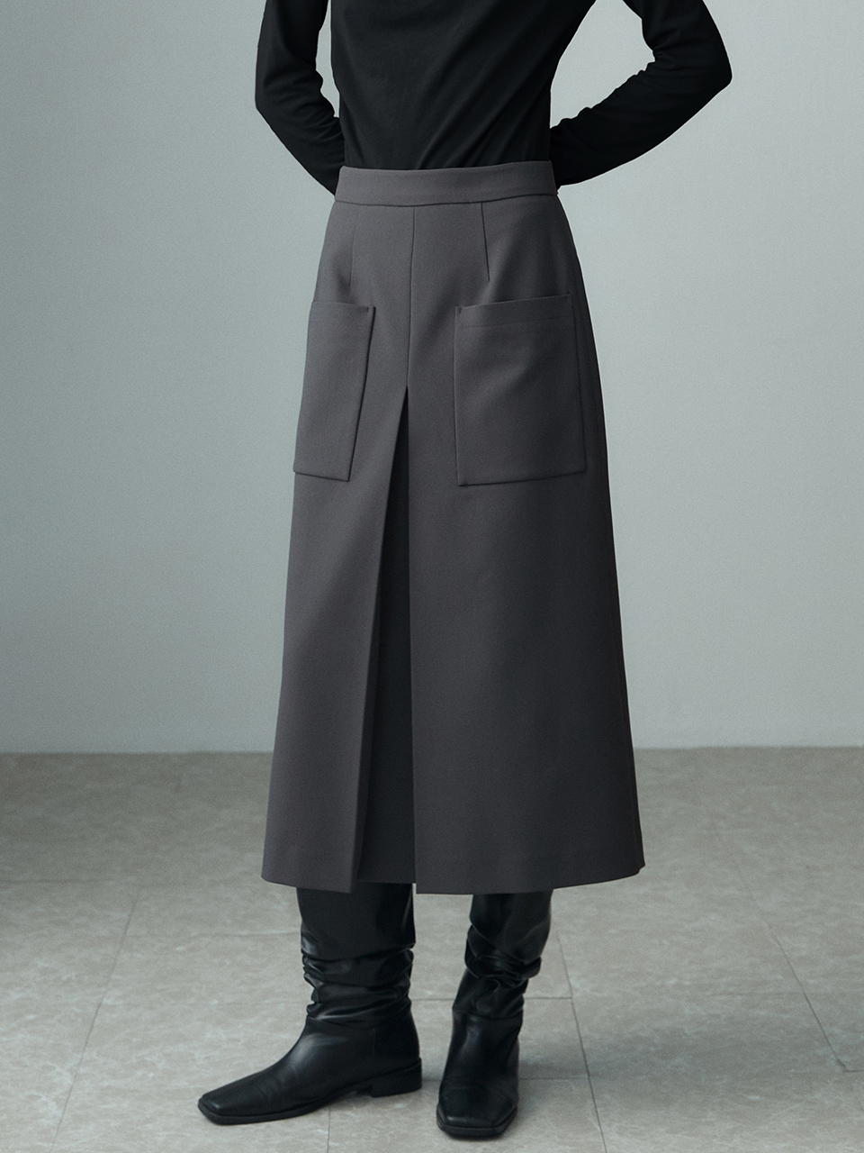 RE RHEE Front Pocket Long Skirt_Khaki Gray