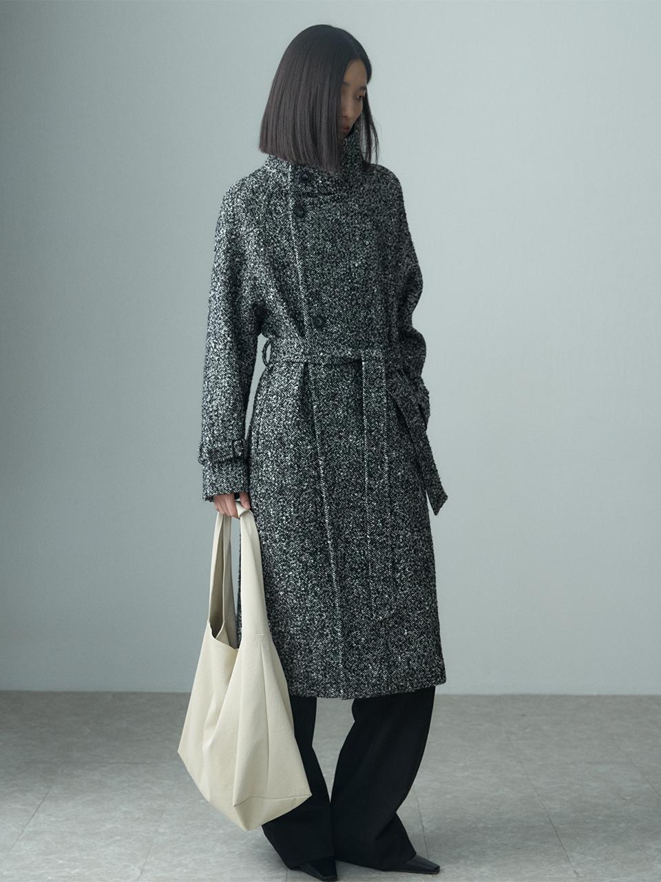 RE RHEE HIGH NECK BELTED HERRINGBONE COAT