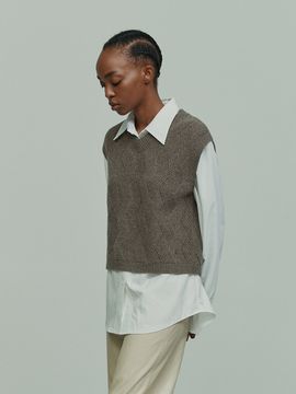 RE RHEE Lambswool Blend Knitted Vest_Cocoa Brown