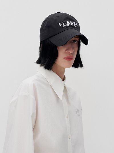 RE RHEE Logo Embroidered Baseball Cap_Black