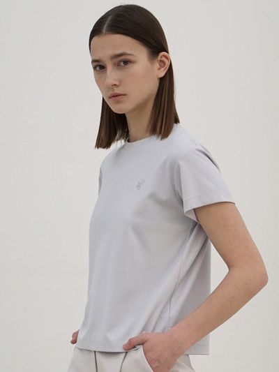 RE RHEE Logo Embroidered T-shirt