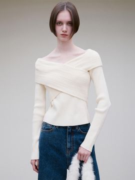 RE RHEE OFF - SHOULDER CROSS RIBBED TOP BUTTER