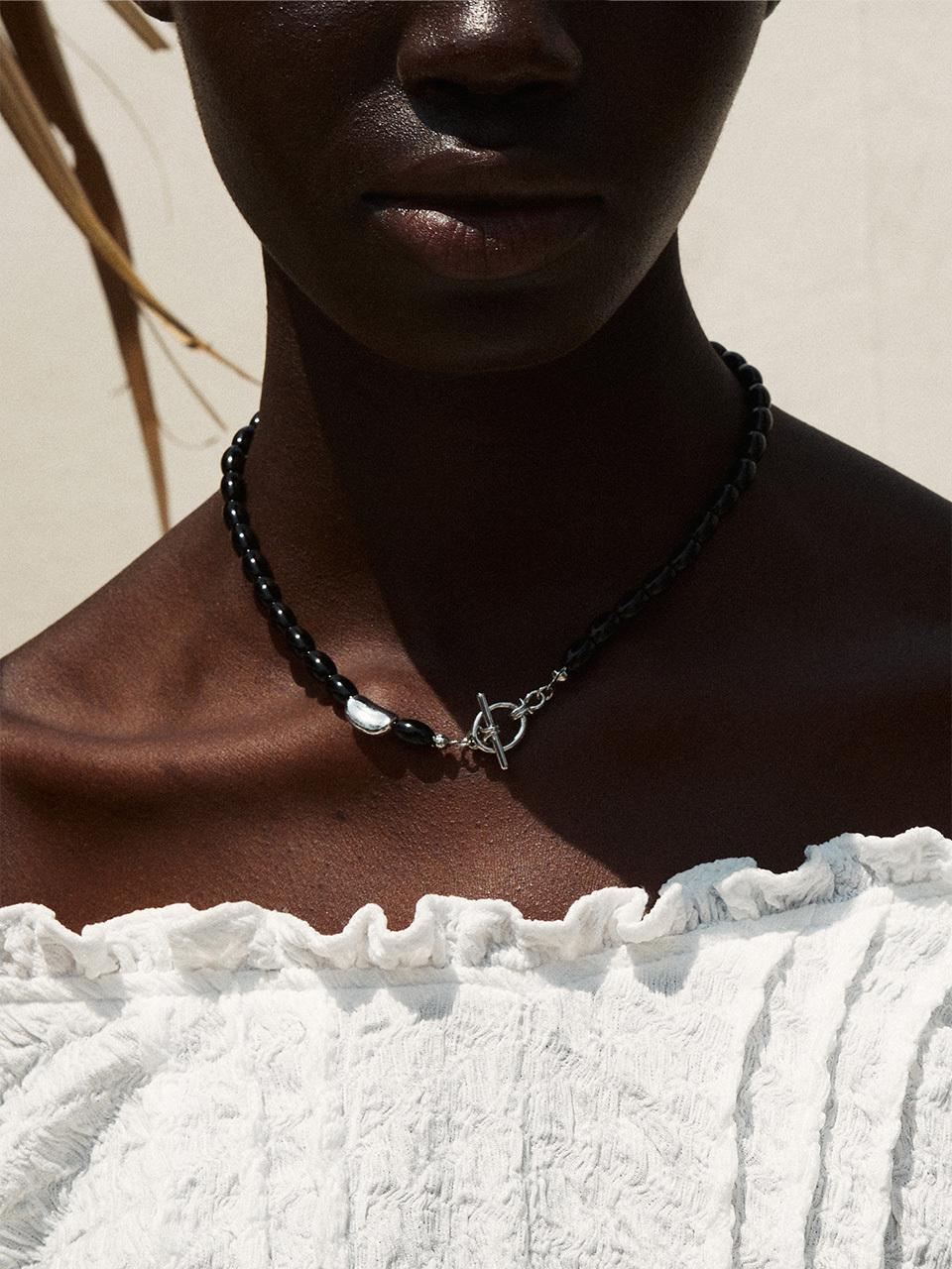 RE RHEE Onyx Necklace