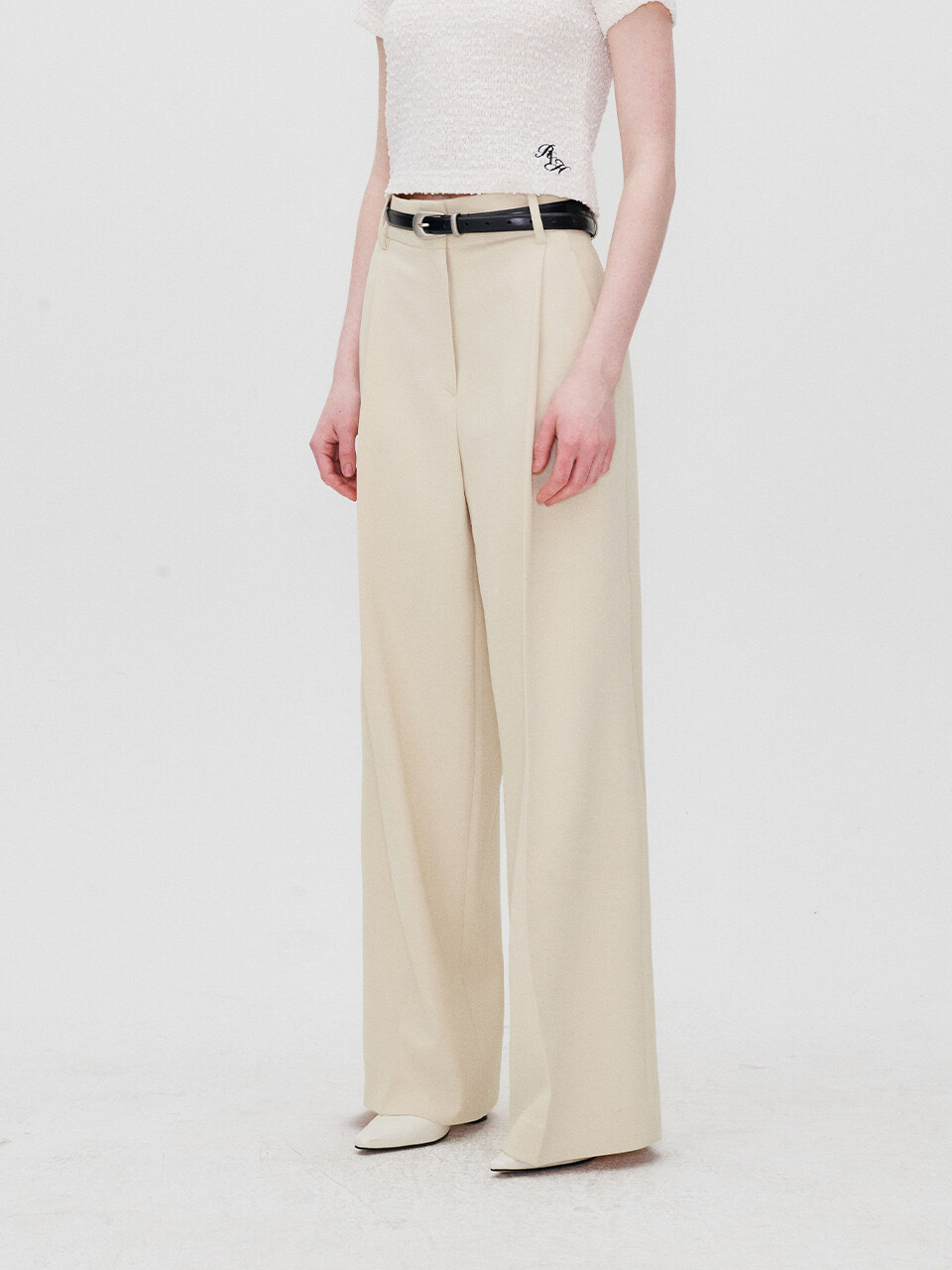 RE RHEE Pleated Wide-Leg Trousers
