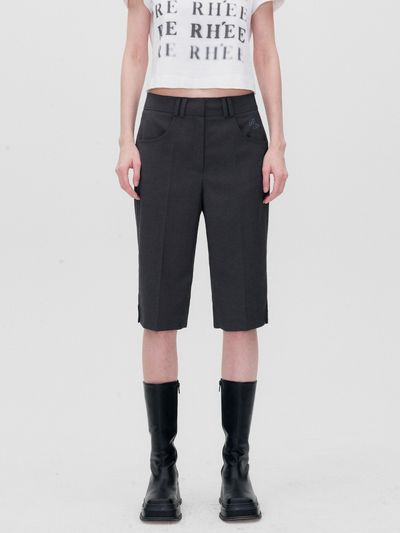 RE RHEE Pocket Logo Midi Shorts