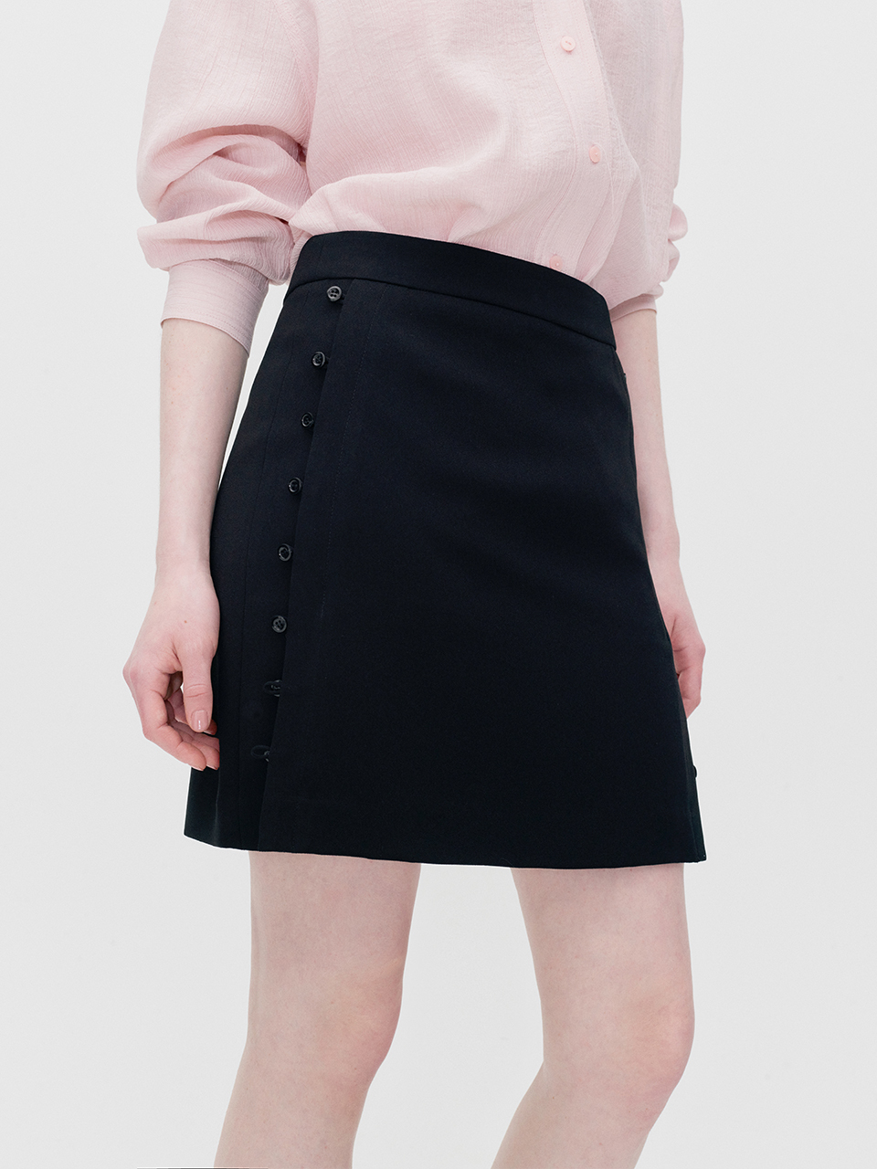 RE RHEE Side Buttoned Mini Skirt