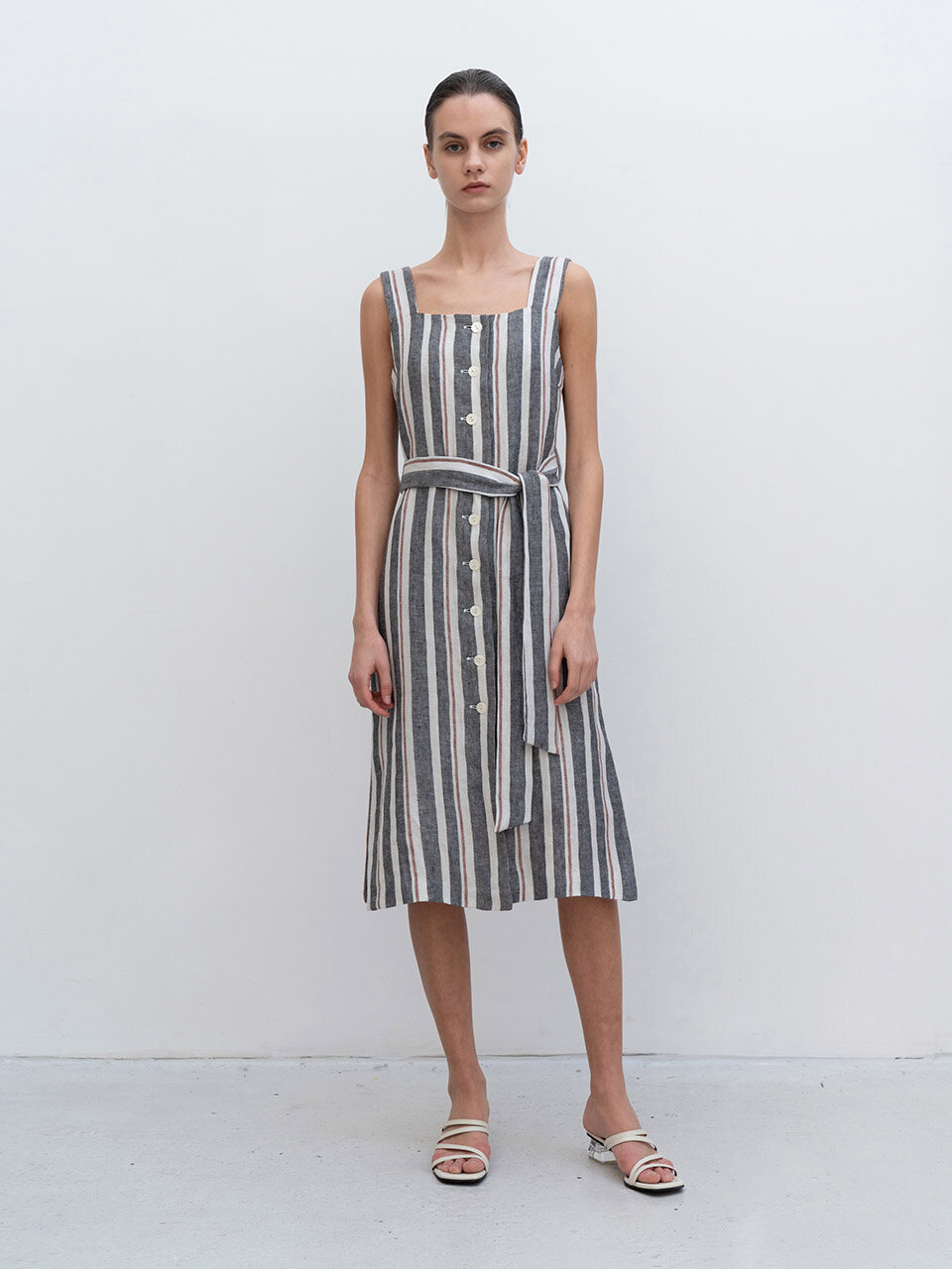 RE RHEE Striped Herringbone Sleeveless Belted Dress