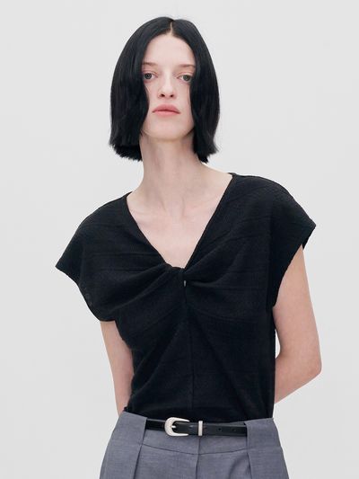 RE RHEE Twist Front Crocheted Top_Black
