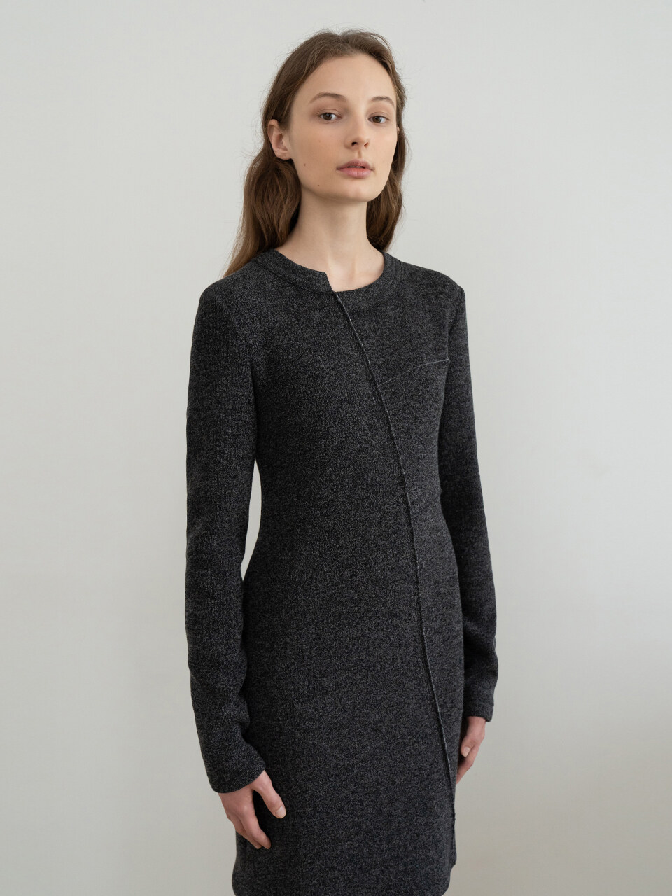 RE RHEE Unbalanced Neck Knitted Short Dress