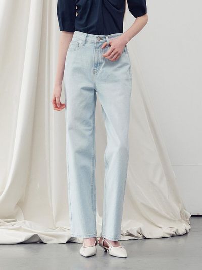 RE RHEE Washed Denim Straight Leg Jeans