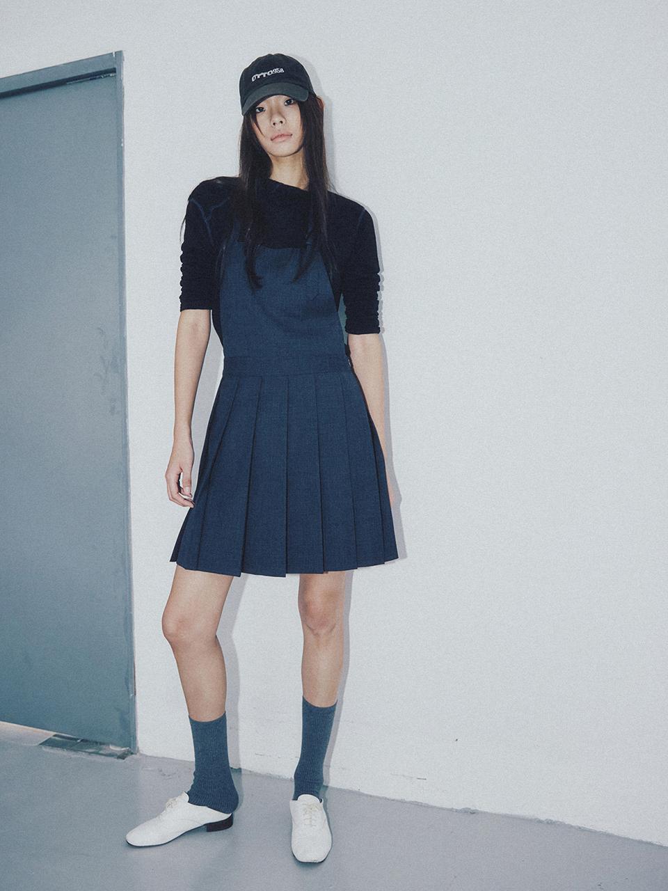 REALITY FICTION Apron Pleated Wool Dress [Grey]