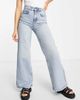 Reclaimed Vintage Reclaimed Vintage Inspired wide leg jeans in blue - 4