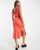 Reclaimed Vintage Reclaimed Vintage knitted midi dress in hibiscus flower print-Multi - 2