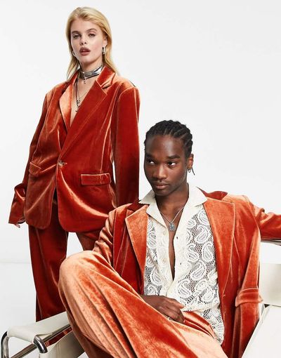 Reclaimed Vintage Reclaimed Vintage Limited Edition unisex velvet suit jacket in rust-Orange