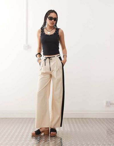 Reclaimed Vintage Reclaimed Vintage linen blend pants with side stripe detail-Multi