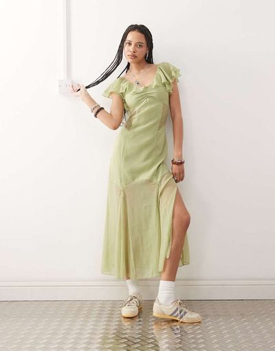 Reclaimed Vintage Reclaimed Vintage midi tea dress with lace panels and flutter sleeves in pastel green-Multi