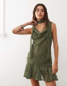 Reclaimed Vintage Reclaimed Vintage mini dress with dropped waist and scarf in green plaid print-Multi