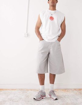 Reclaimed Vintage Reclaimed Vintage oversized longline denim jorts in light gray-Green