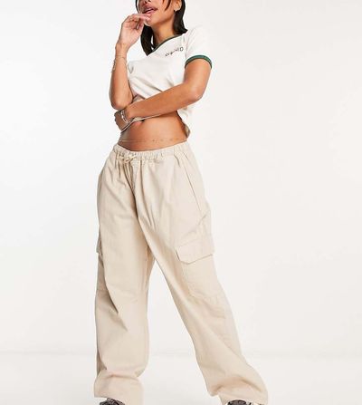Reclaimed Vintage Reclaimed Vintage parachute cargo pants in stone-Multi