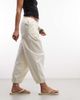Reclaimed Vintage Reclaimed Vintage poplin bloomer 3/4 length pants in cream-White - 1