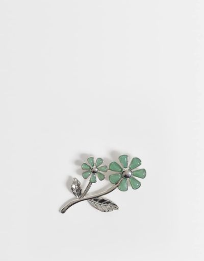 Reclaimed Vintage Reclaimed Vintage real semi precious flower brooch in silver-Green