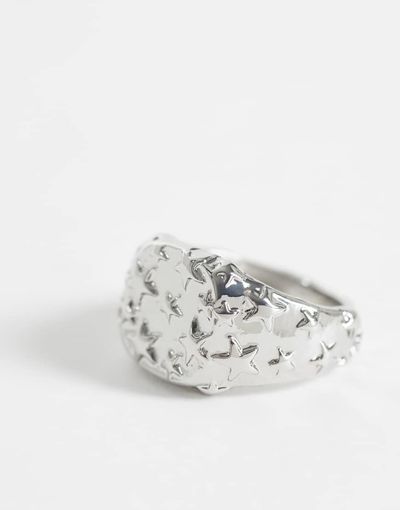 Reclaimed Vintage Reclaimed Vintage rhodium signet ring with star embossing-Silver