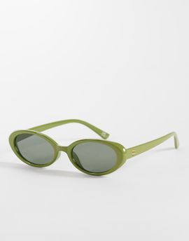 Reclaimed Vintage Reclaimed Vintage slim cat eye sunglasses with green lens in green