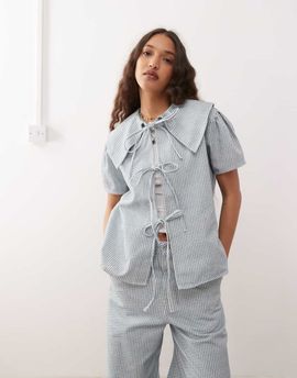 Reclaimed Vintage Reclaimed Vintage tie front denim top with oversized collar in blue pinstripes - part of a set