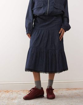 Reclaimed Vintage Reclaimed Vintage tiered midi skirt with lace trim in indigo denim-Blue