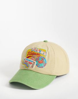 Reclaimed Vintage Reclaimed Vintage Unisex cap with badges in cream-Multi