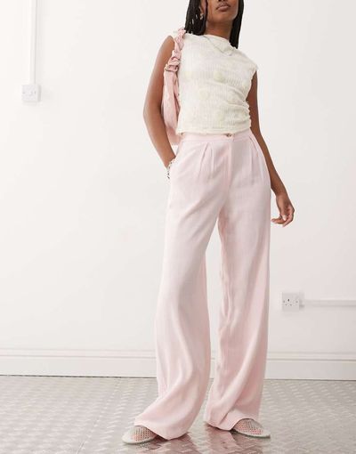 Reclaimed Vintage Reclaimed Vintage wide leg relaxed linen blend pants in pink
