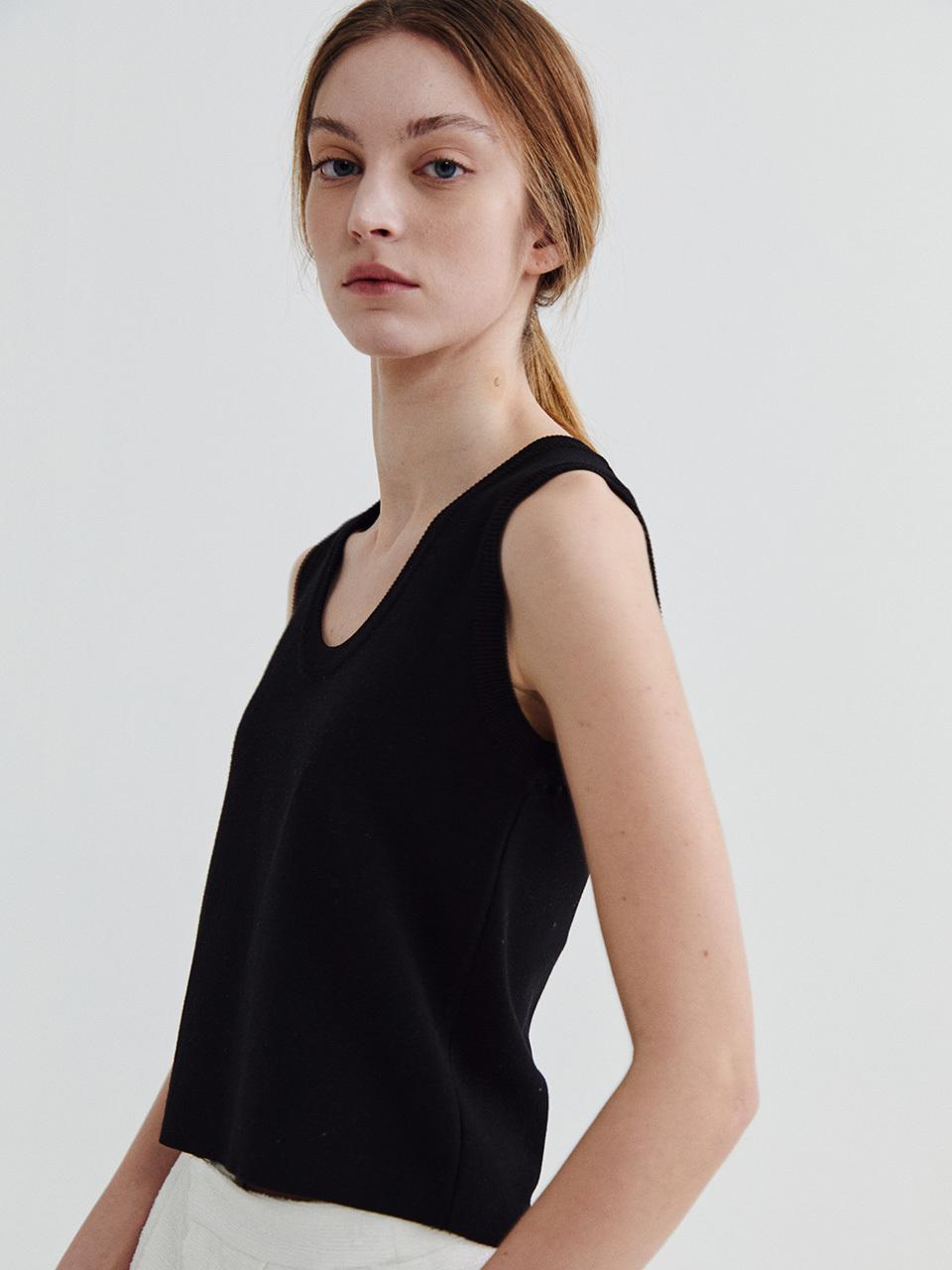 Recur,ecur U-neck double sleeve Black