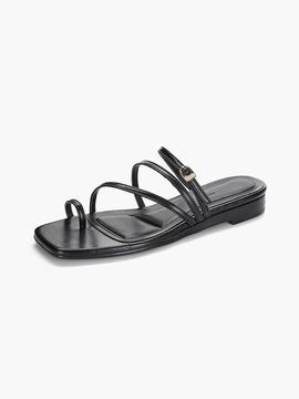 Recur,ecur Unbalanced Strap Slippers - Black