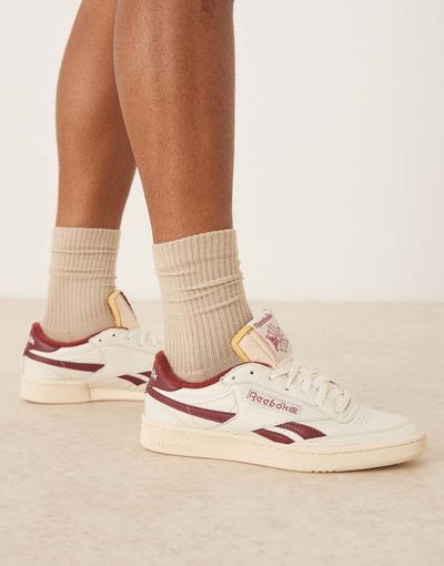 Reebok Reebok Club C Revenge Vintage sneakers in white with burgundy details