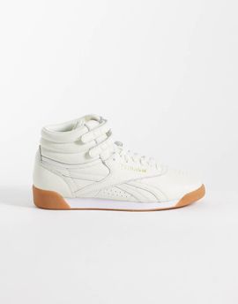 Reebok Reebok Freestyle Hi sneakers in white with gum sole