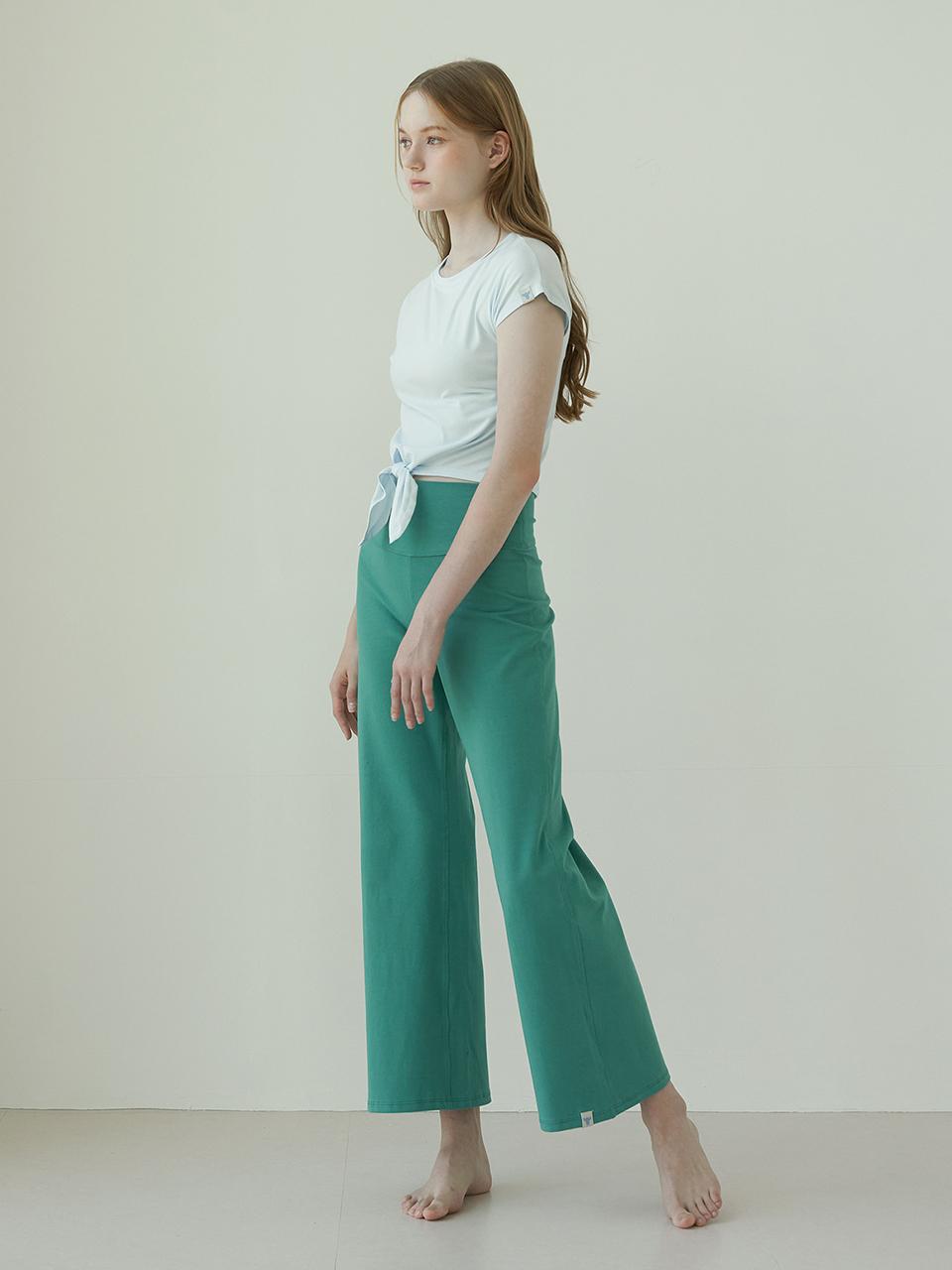 REINAMORA Minimal Wide Leg Pants Bottle Green