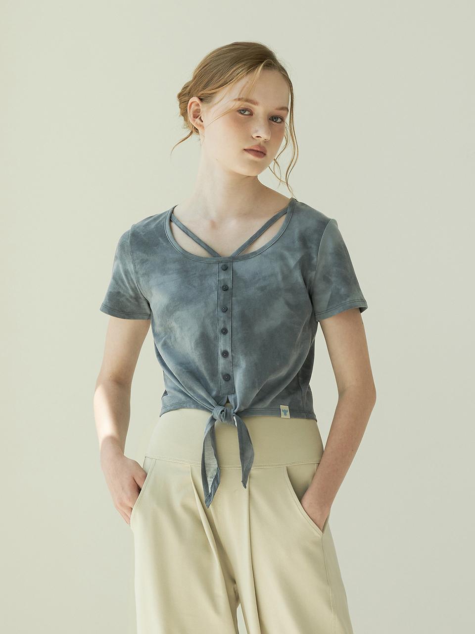 REINAMORA V Strap Neck Knot Short Cover_Stormy weather