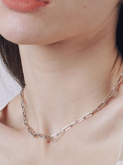REINDEER Layered Chain Necklace