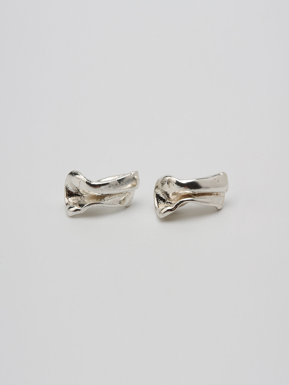 REINDEER Zero Earrings 04