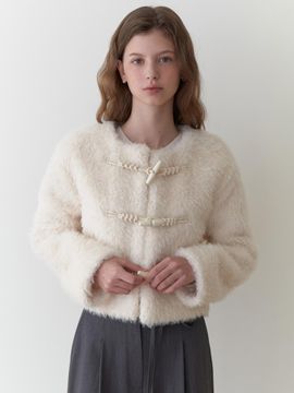RE_L Floofy fur jacket (Light Beige)