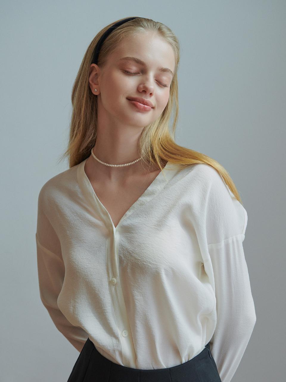 RE_L Shore V Blouse