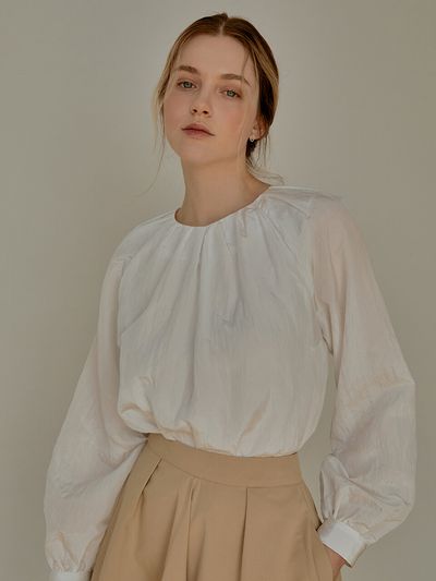 RE_L Shy Pintuck Blouse (White)