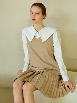 RE_L Simple V-neck Pleats Dress_Beige