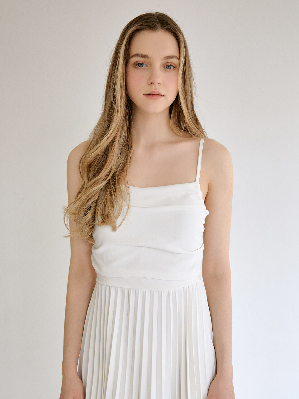 RE_L Soft Pleats Bustier Dress