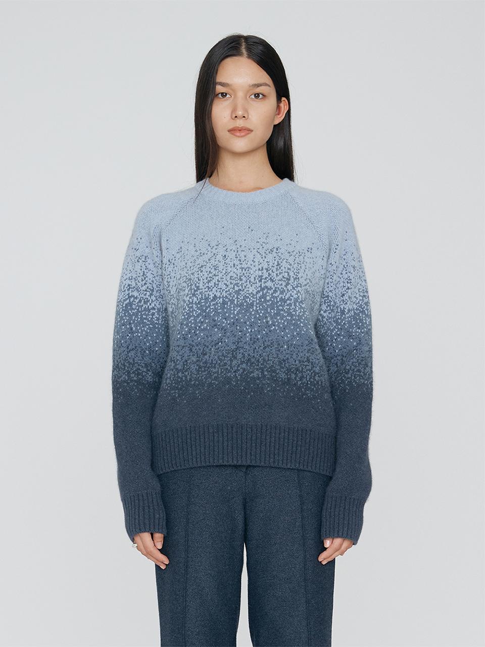 REMPLACEMENT Gradation Jacquard Pullover (Indigo Denim)
